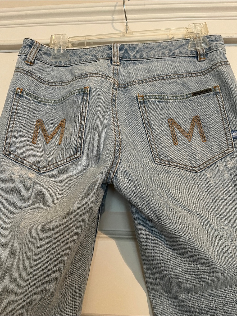 Michael Michael Kors Women’s Size 2 Distressed Light Wash Skinny Jeans
